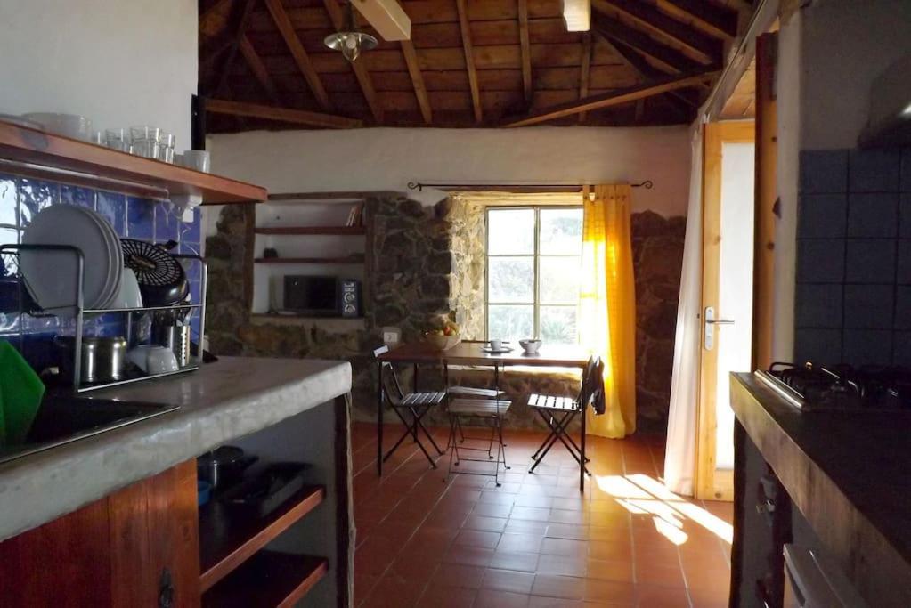 Casita En El Campo Con Vista Al Oceano Villa Tijarafe Bagian luar foto